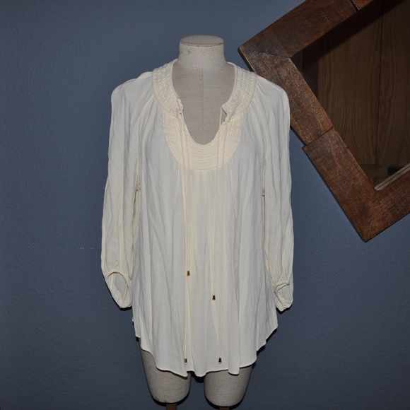 'FINAL' G.I.L.I. Neck Detail Woven Crepe Top F4 - Picture 2 of 8